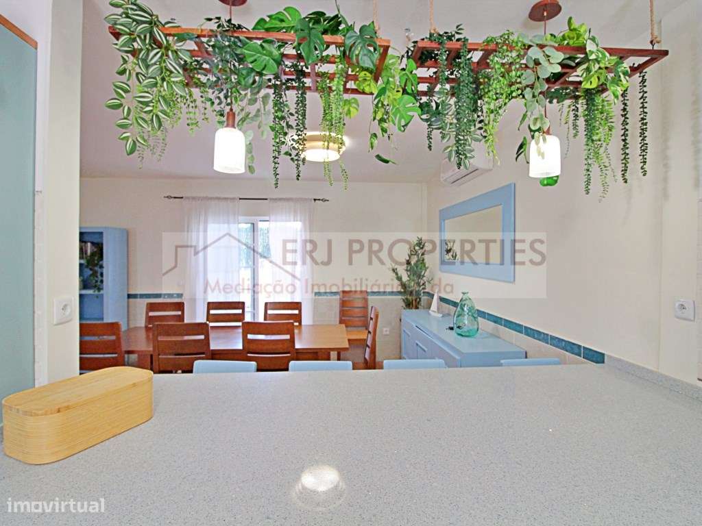 Excelente Moradia T4 em Altura a 150m da Praia - Grande imagem: 4/36