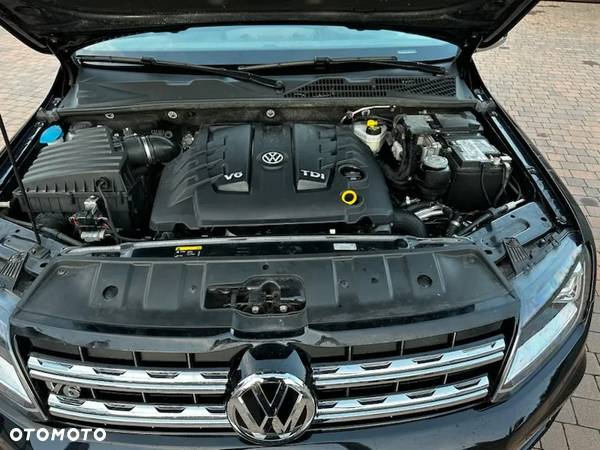 Volkswagen Amarok 3.0 V6 TDI 4Mot Highline - 23