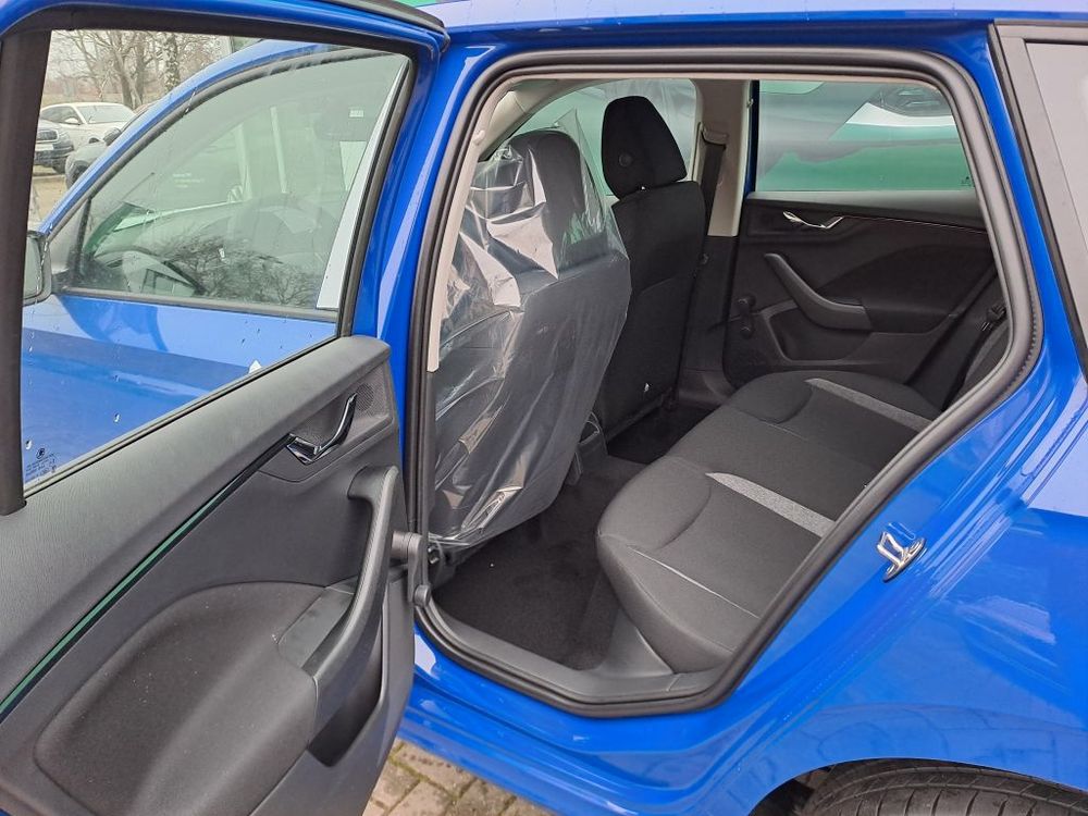SKODA KAMIQ 1.0 TSI 95KM ESSENCE, produkcja 2026, dostępny od ręki