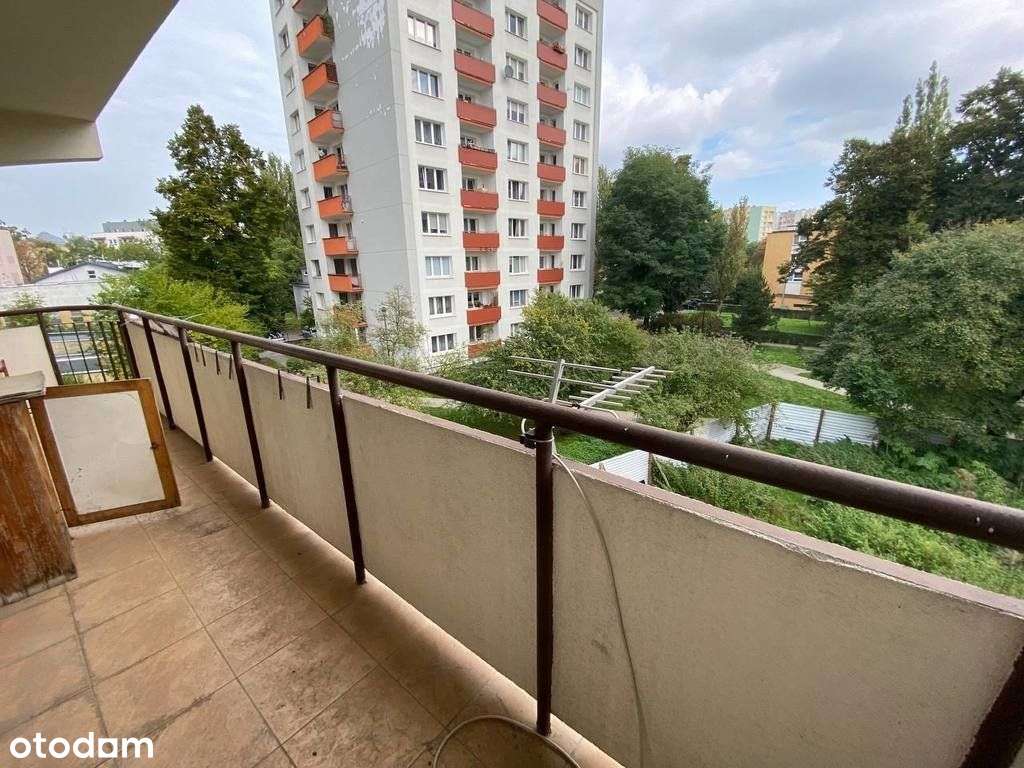 4 pokoje/ Czwartek/ Szkolna-2