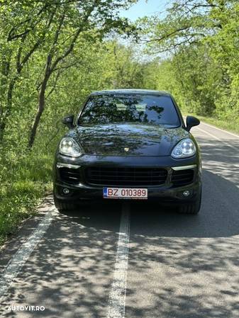 Porsche Cayenne Diesel Platinum Edition - 2