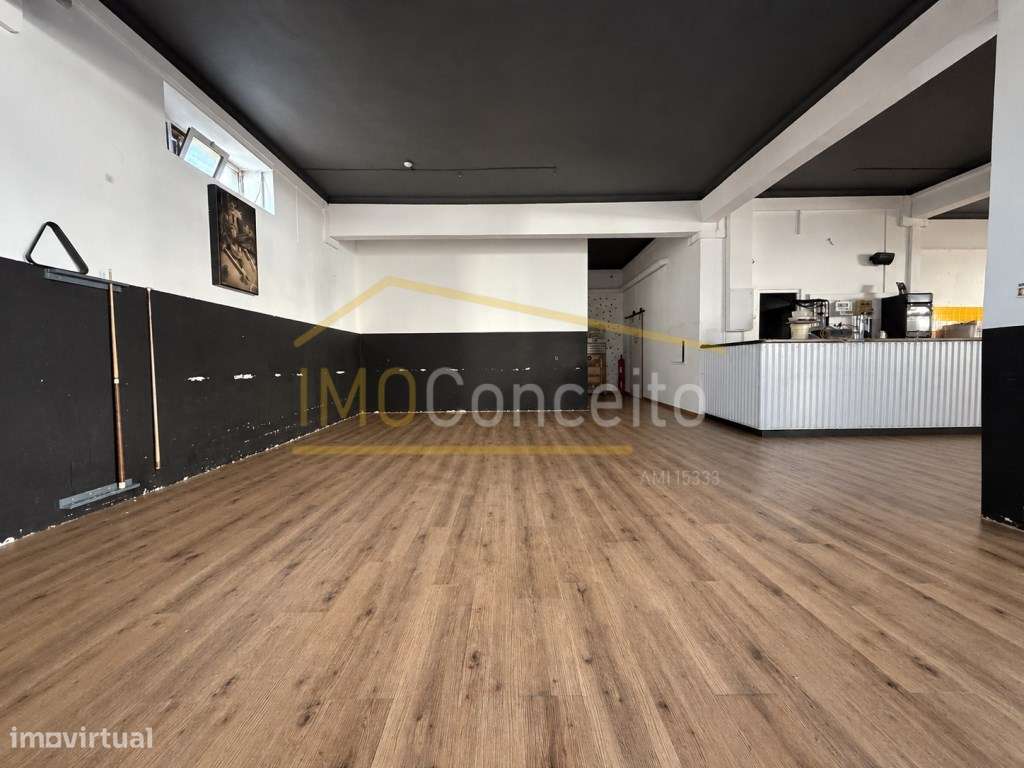 Loja para comércio ou habitação-7
