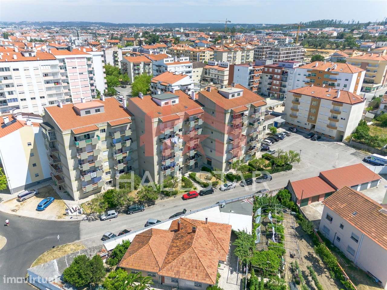 Loja / 220m² de Área Total / Quinta da Alçada-21