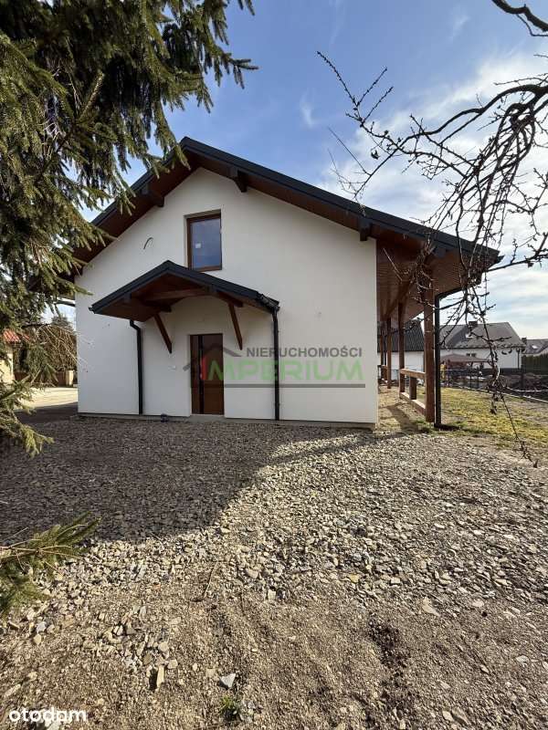 DOM W BICZYCACH DOLNYCH-3