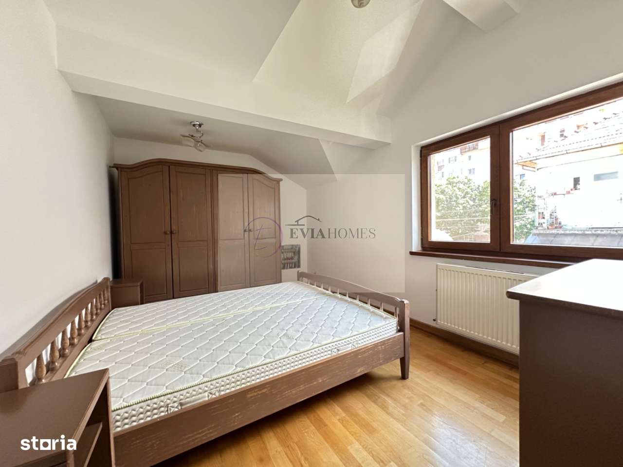 4 camere/ 2 bai / 119 mp/ parcare in curte / zona strazii Bucuresti-14