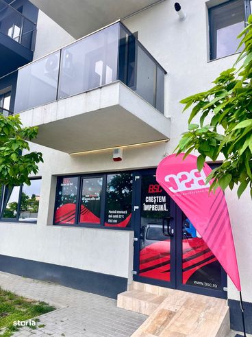 Bazin de inot /afacere la cheie/ randament 8 %-14