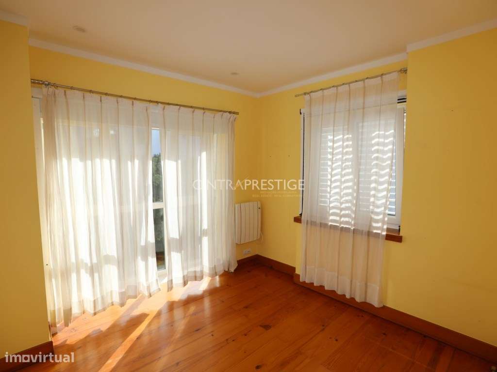 Moradia T3 com Jardim e Garagem na Quinta Verde - Nafarros, Sintra.-30