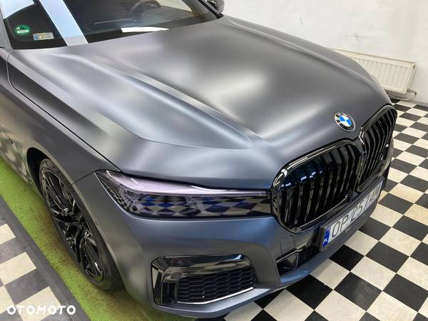 BMW Seria 7 M760Li xDrive - 4