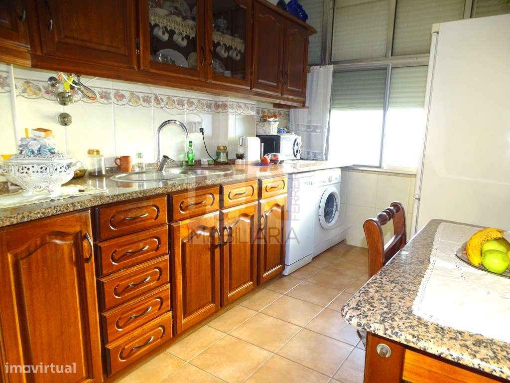 'Excelente 'Apartamento T2 Alto Seixalinho, Verderena Barreiro-7