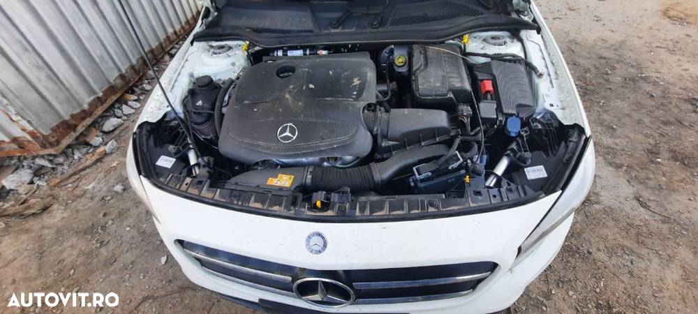Dezmembrez Mercedes GLA x156 motor 1.6 benzina 90kw 122cp m270 dezmembrez cutie de viteze automata - 5