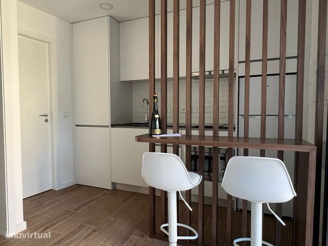 Prédio habitacional com 5 apartamentos arrendados-6