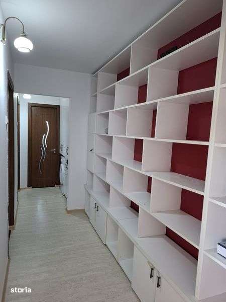 Închiriere apartament 3 camere - Imagine principală: 5/8