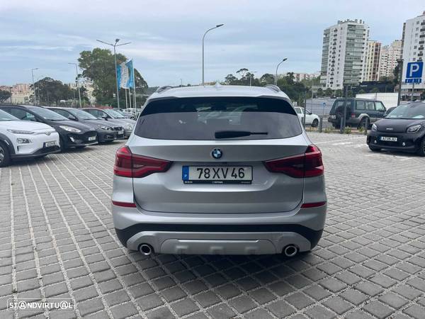 BMW X3 20 d xDrive xLine - 4