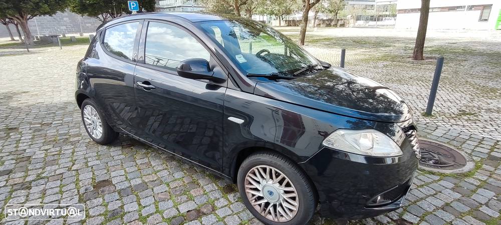 Lancia Ypsilon - 16