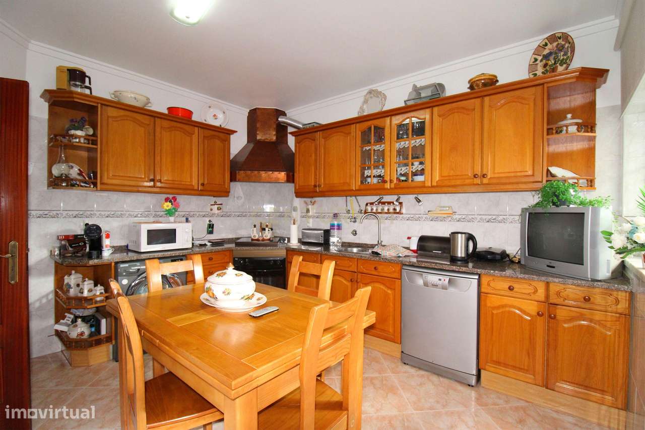 Moradia V3 + 1 na Quinta do Conde - Grande imagem: 2/29