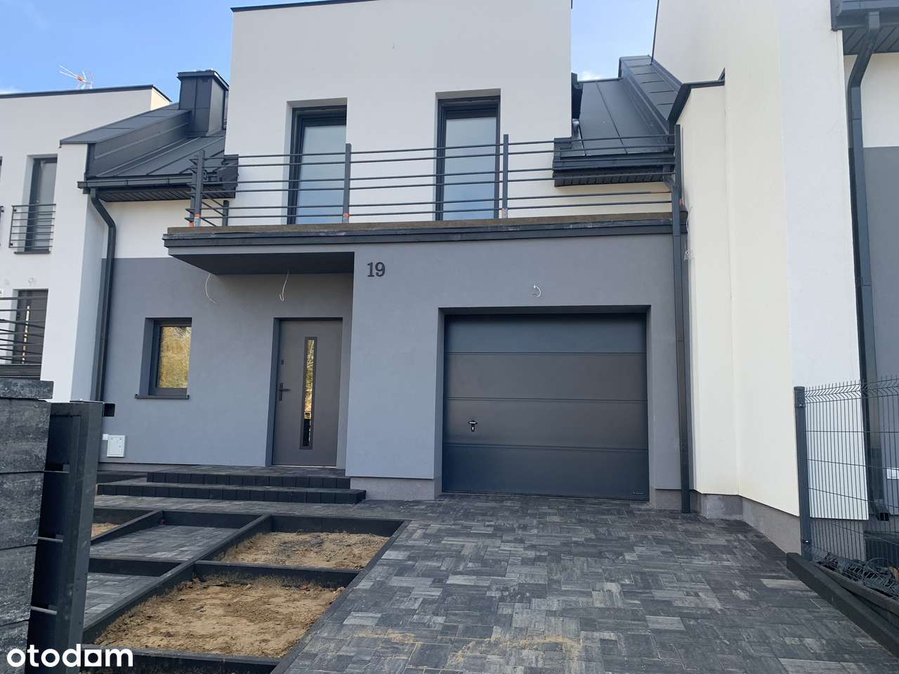 Nowy dom szeregowy 143 m² z ogrodem i garażem działka 300m2 - Pełny obrazek: 3/10