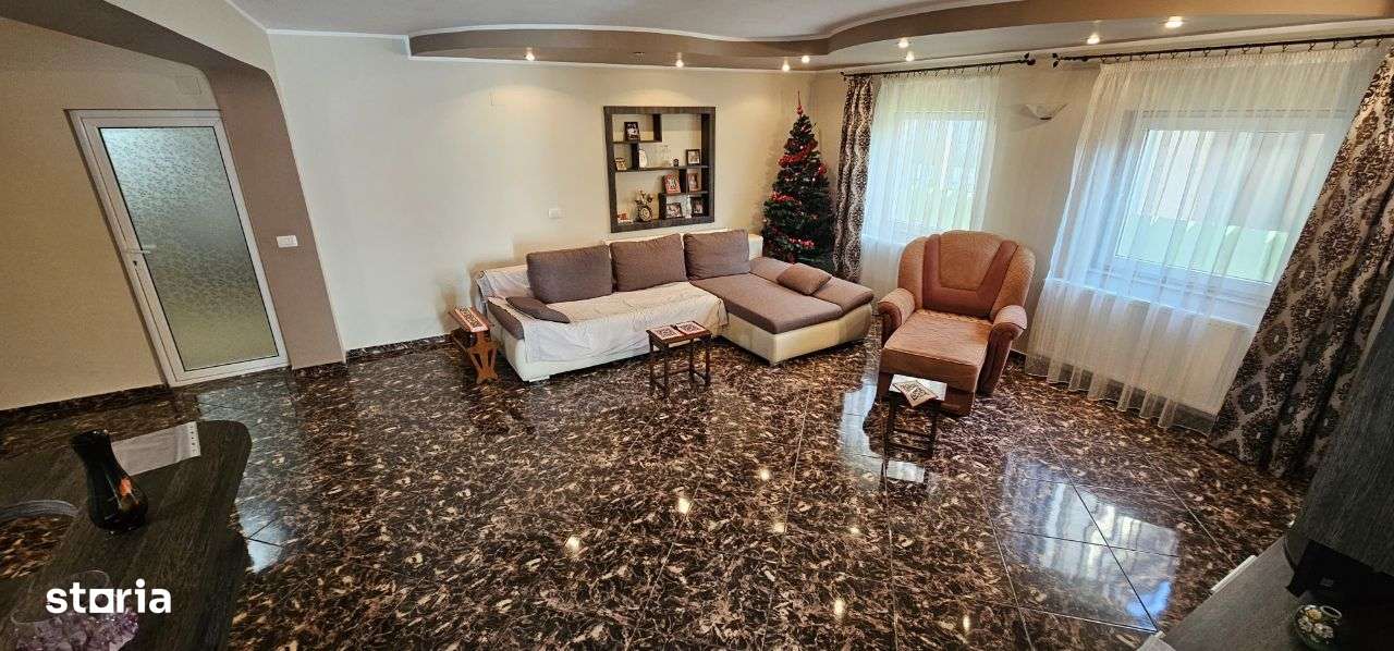 Casa Focsani P+M 160mp Teren cca 544mp str Ecaterina Varga - Imagine principală: 5/20