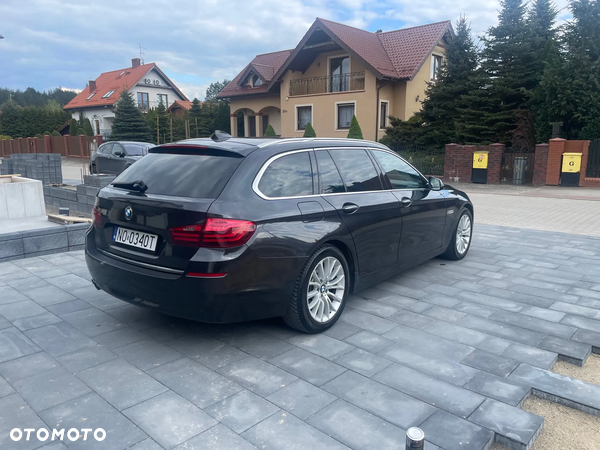BMW Seria 5 530d xDrive Touring Sport-Aut Luxury Line - 7