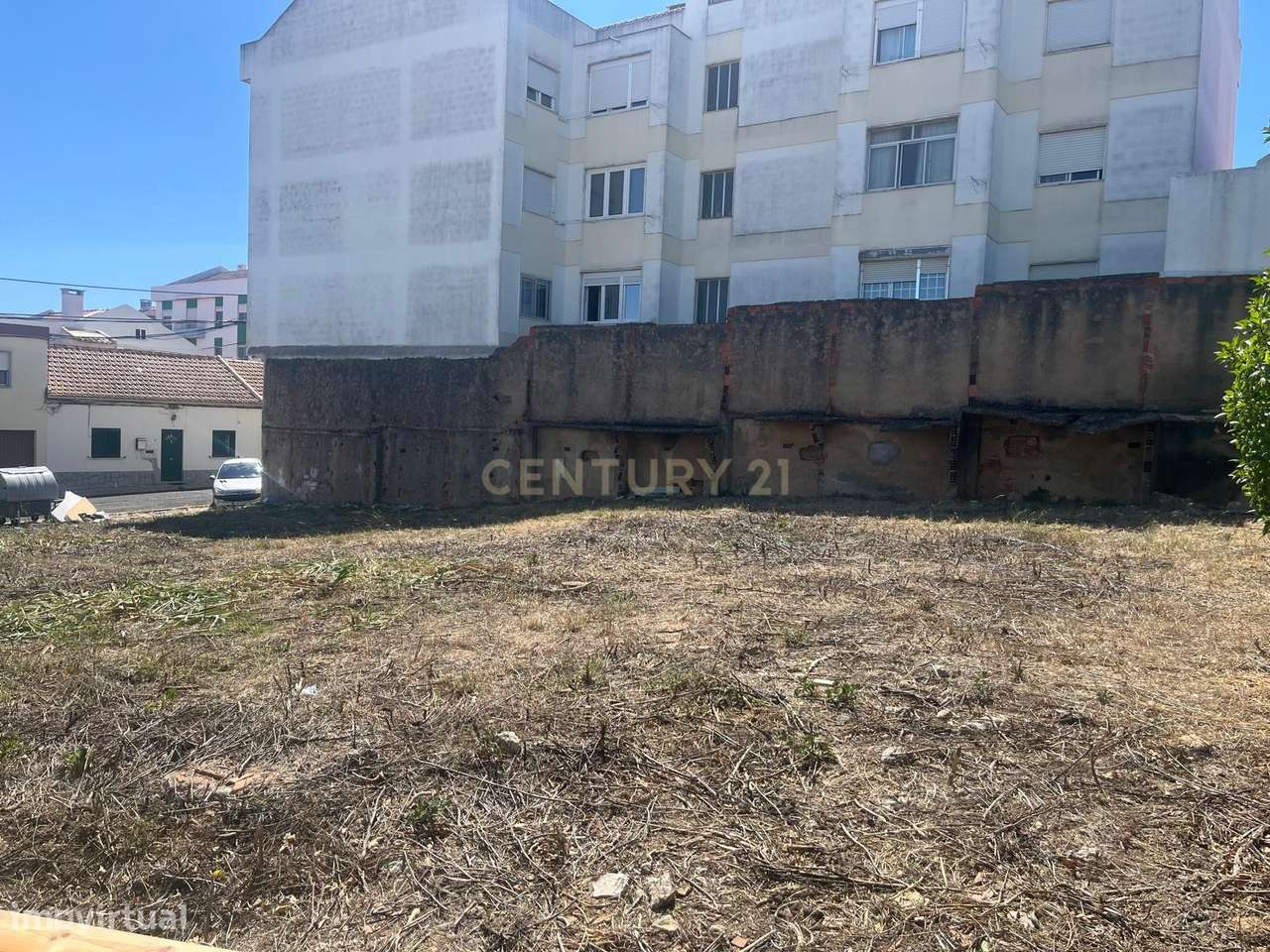 Terreno em São João da Talha (Vale de Figueira) - Grande imagem: 5/10
