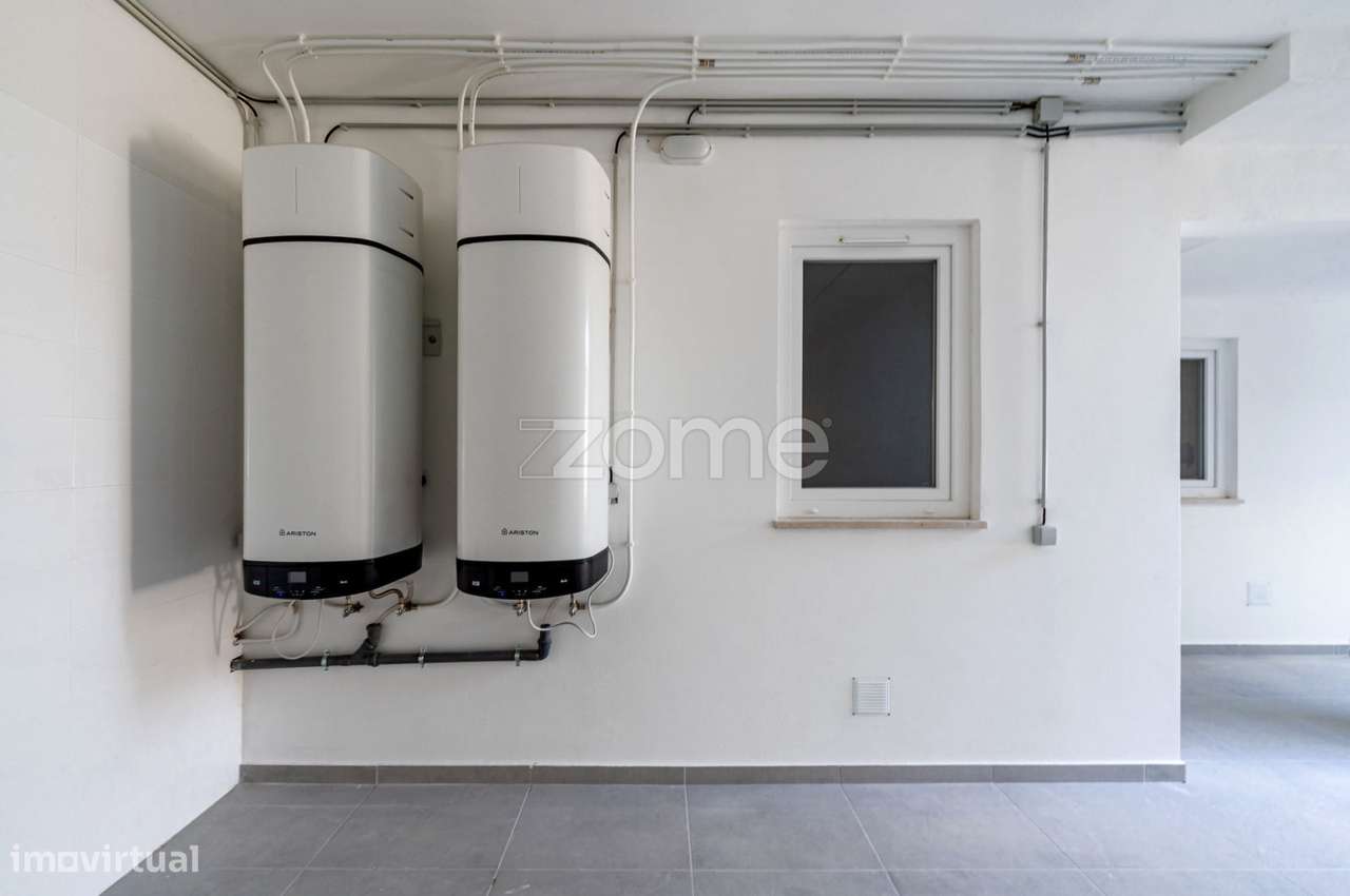 Prédio com 17 unidades habitacionais no centro de Leiria-7