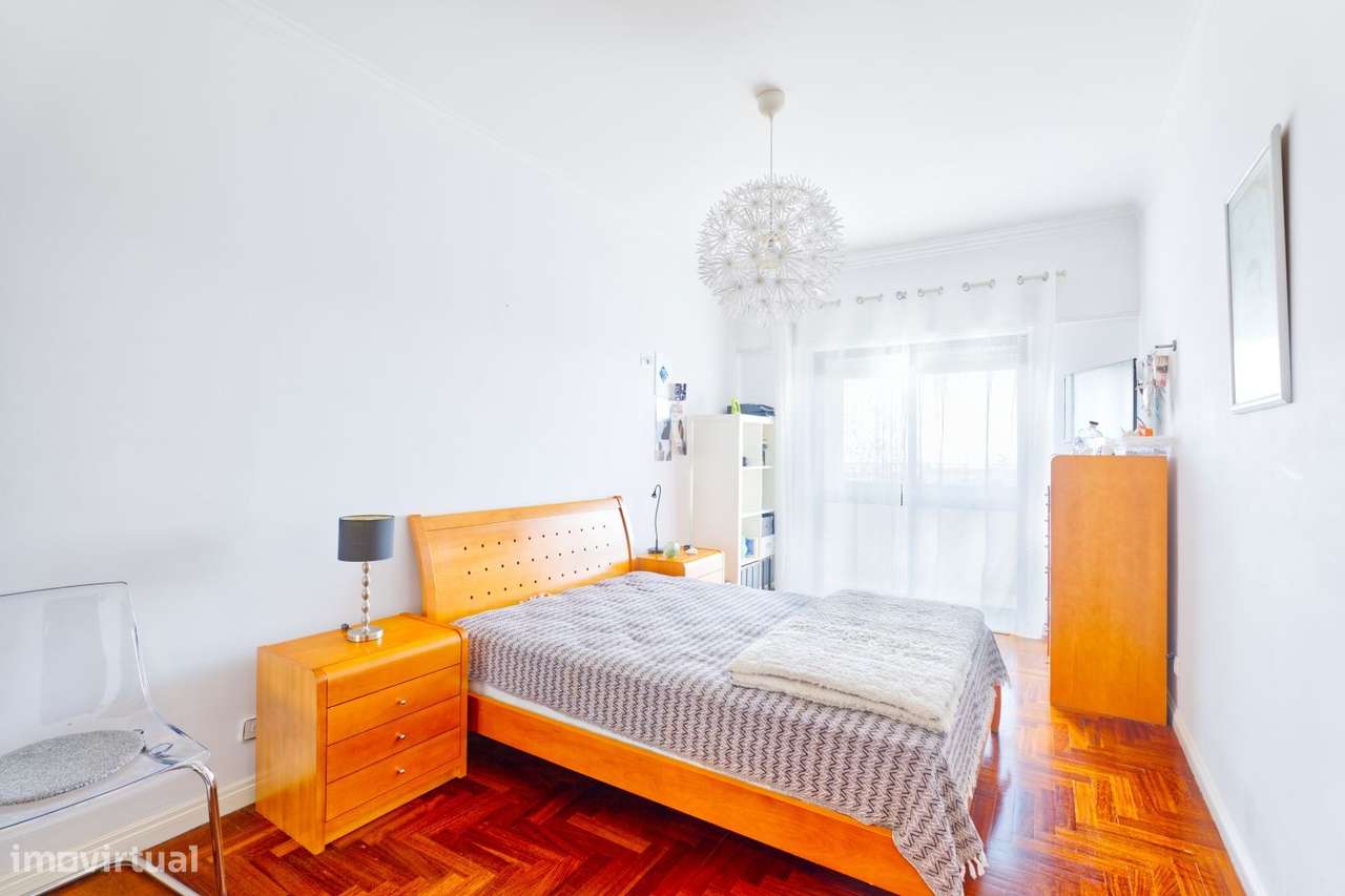 Apartamento T3 com excelentes áreas e uma vista deslumbrante...-14