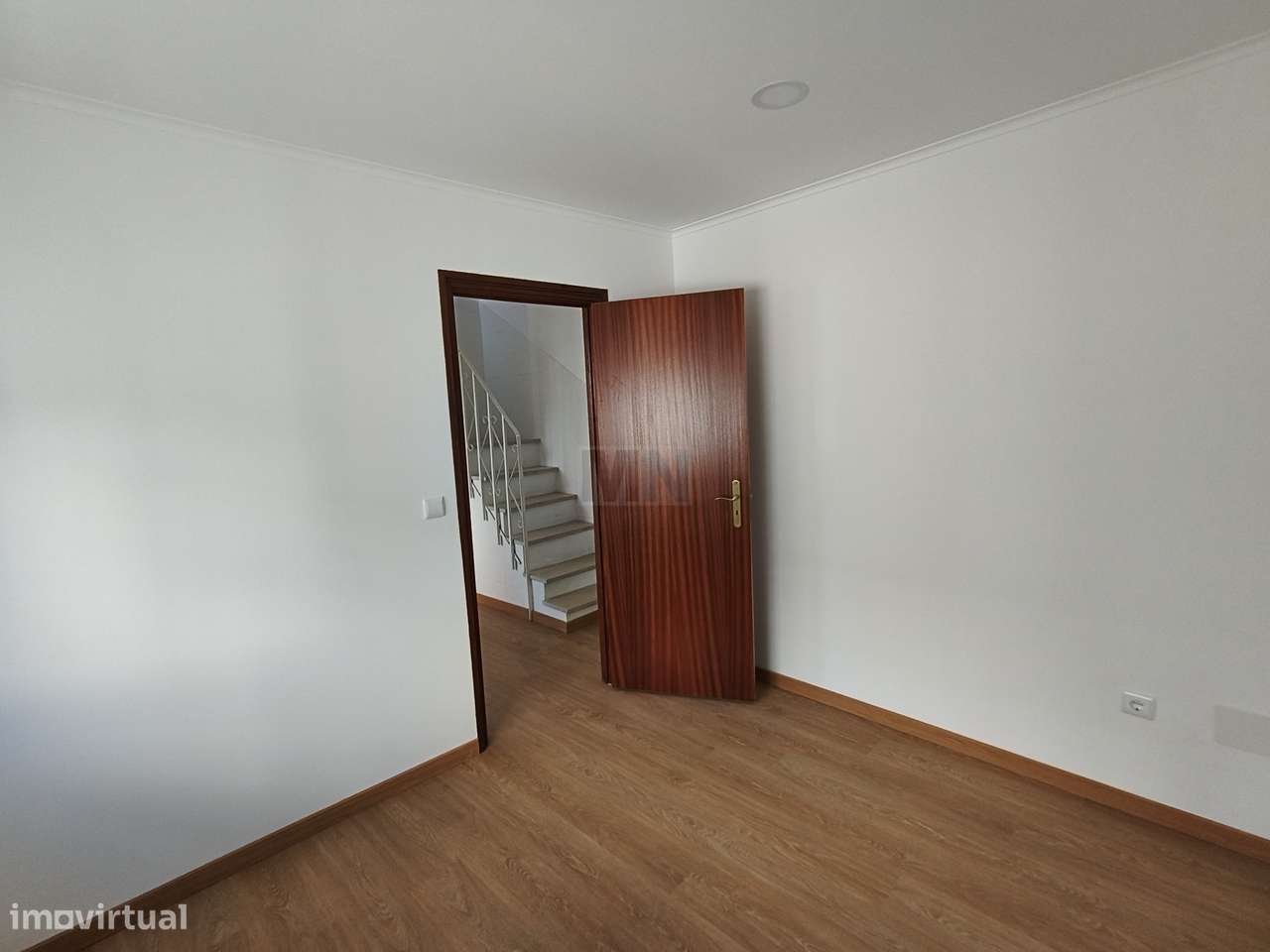 Casa T2+1  Renovada em Cruz Morouços-7