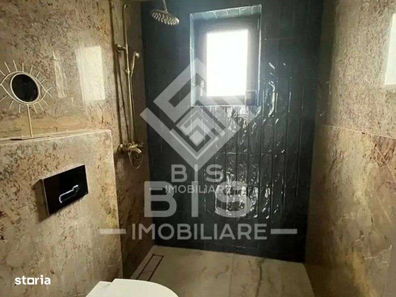 Casa  renovată în totalitate în Arcalia - Imagine principală: 5/11