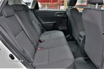 Toyota Auris 1.6 L Valvematic Luna - 17