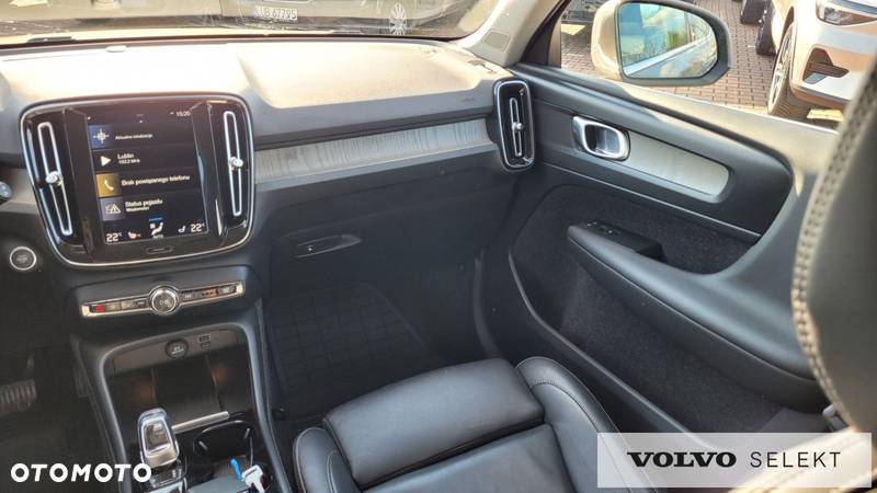 Volvo XC 40 - 18