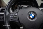 BMW Seria 3 320d Touring - 11