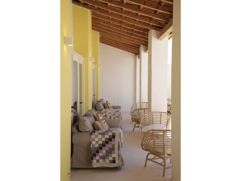Guest House em Grândola (excelente oportunidade)-17