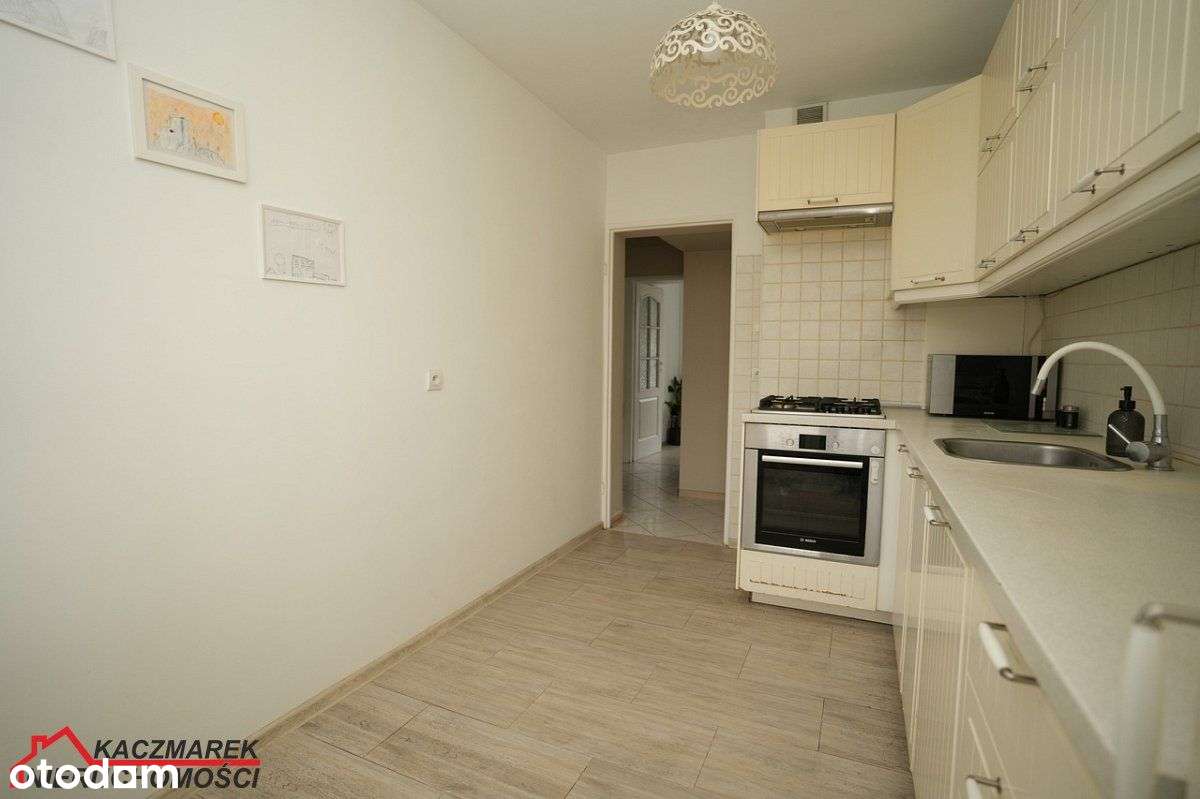 Na sprzedaż 3-pokojowe mieszkanie z dużą loggią --3