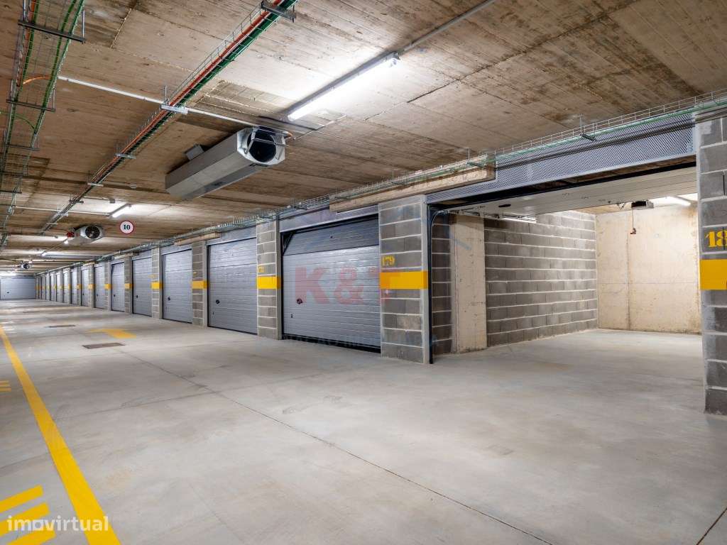 Box garagem - Condomínio privado Rio Park, Portimão-5