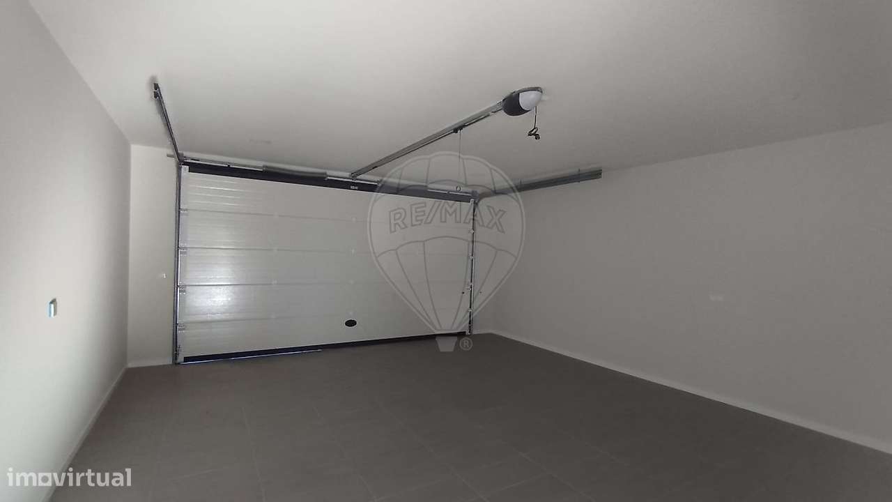 Moradia T3 para venda-11