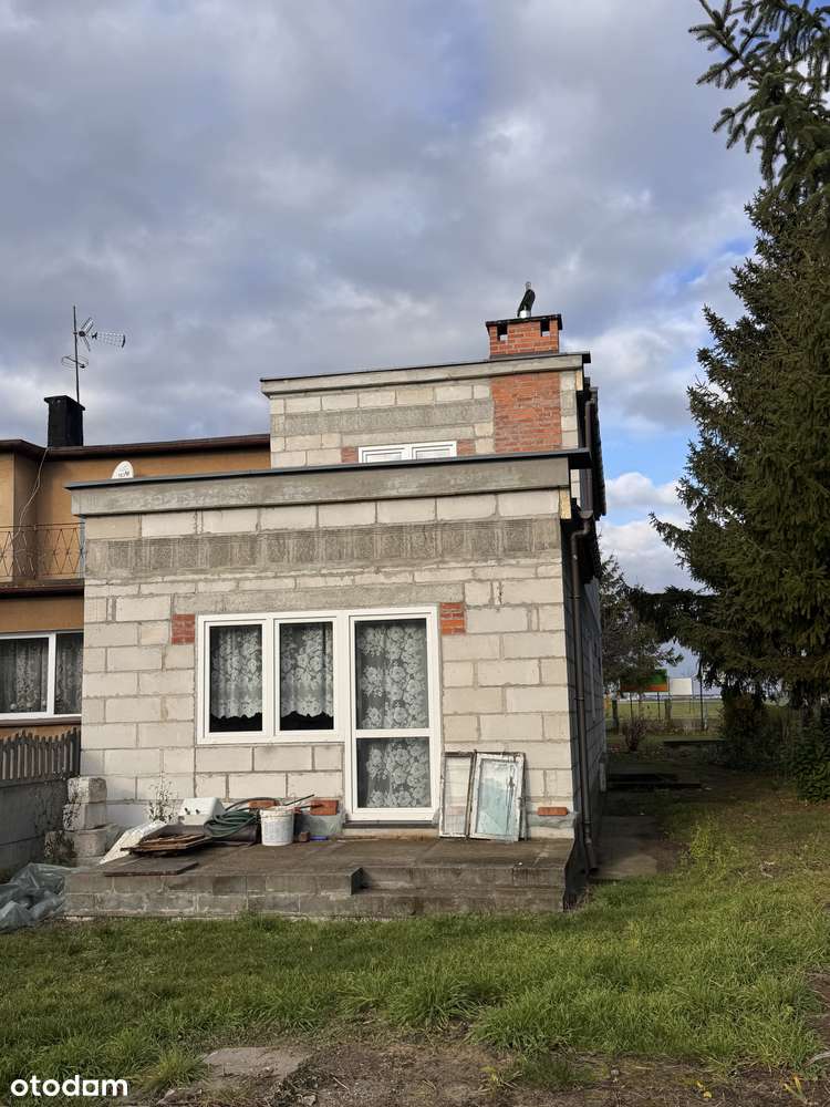 DOM JEDNORODZINNY W ZABUDOWIE SZEREGOWEJ – STAN SUROWY ZAMKNIĘTY-6