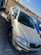 Trager Skoda Octavia 2006 Hatchback Maro - 2