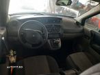 Dezmembrez Renault Scenic 2 - 6