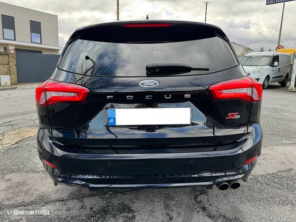 Ford Focus SW 1.5 TDCi EcoBlue ST-Line - 10