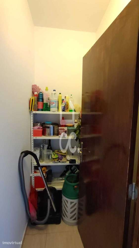 Apartamento T2 Renovado em Beja-13
