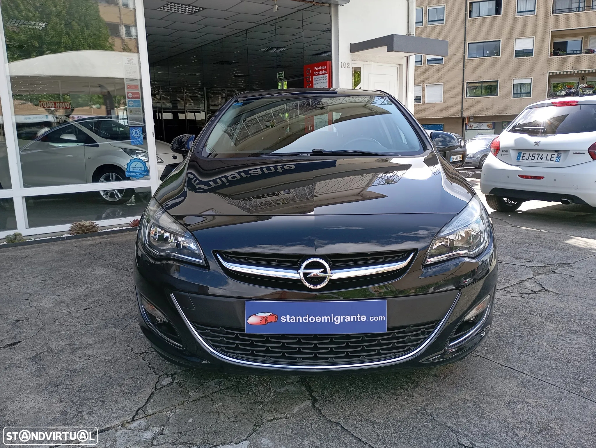 Opel Astra 1.4 Turbo Sport - 4