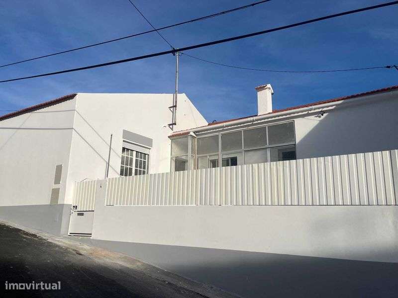 Moradia T2 para arrendamento - Grande imagem: 2/12