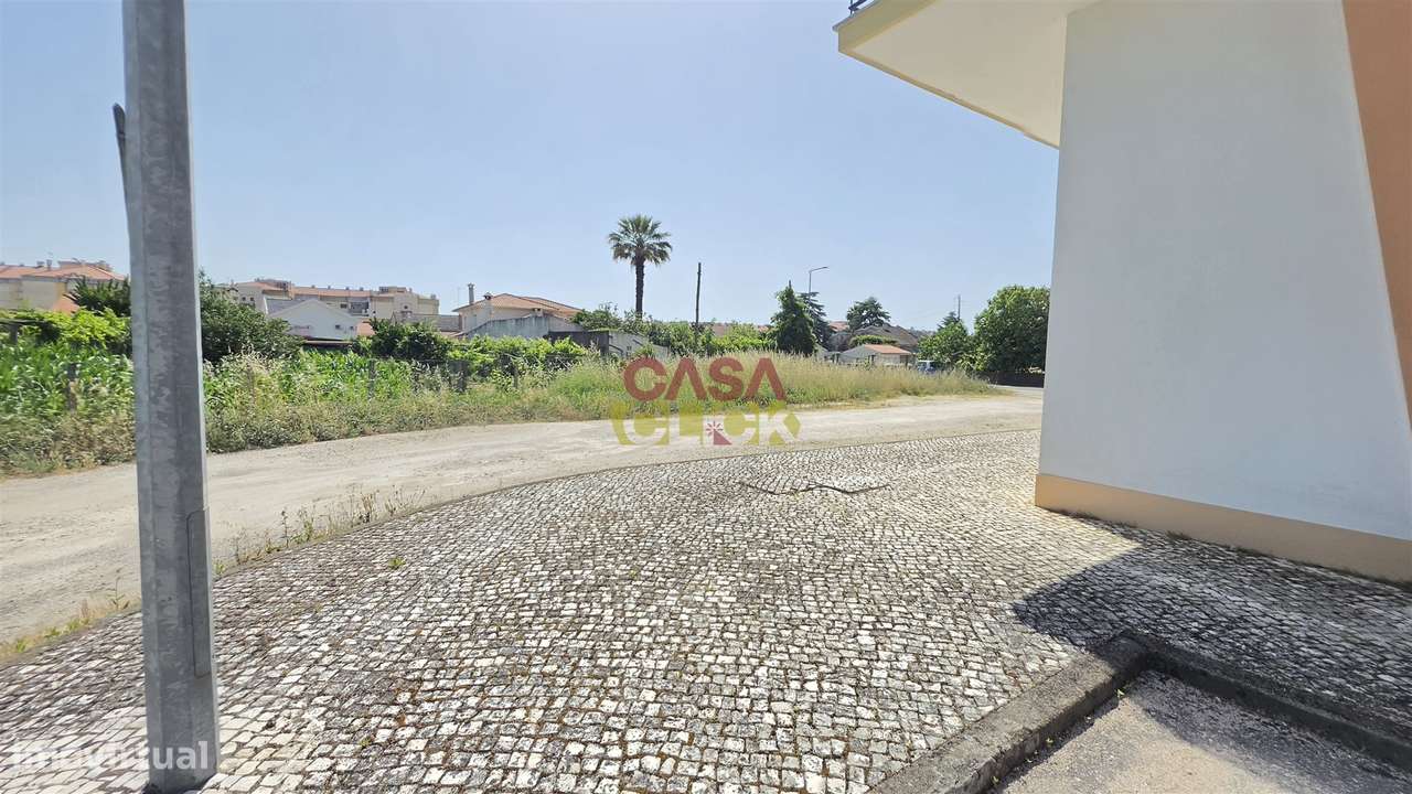 Terreno Para Construção T3 Venda em Nossa Senhora de Fátima,Entroncame-30