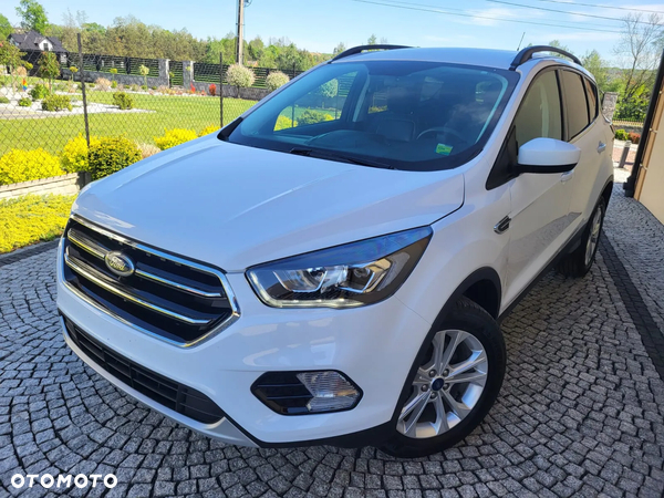 Ford Kuga - 25