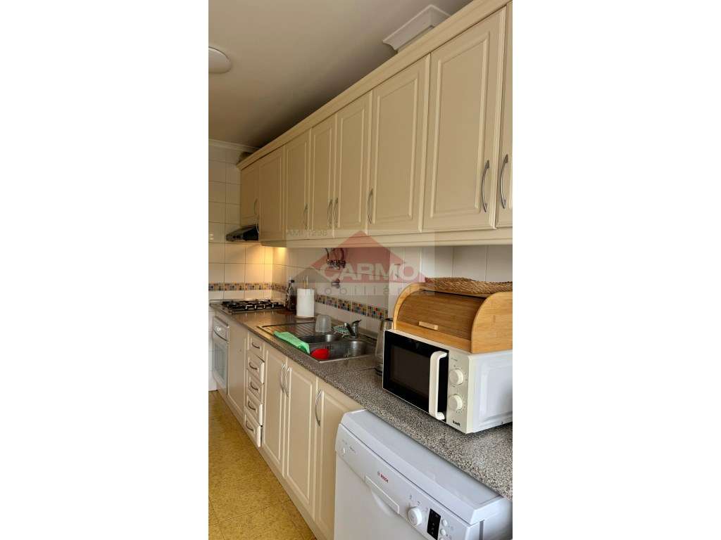 Arrenda-se T3 nas Portas da Cidade com Parqueamento.(Visitas só em ... - Grande imagem: 2/24