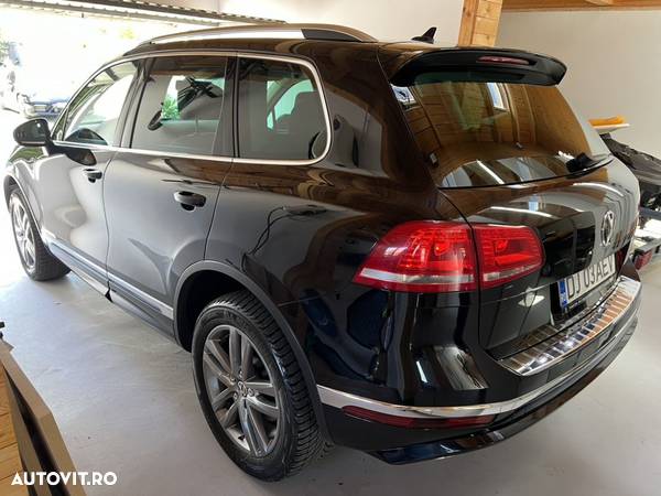 Volkswagen Touareg V6 TDI BMT Supreme Plus - 2