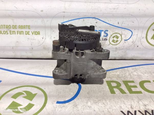 Alternador Ford Transit Connect - 1