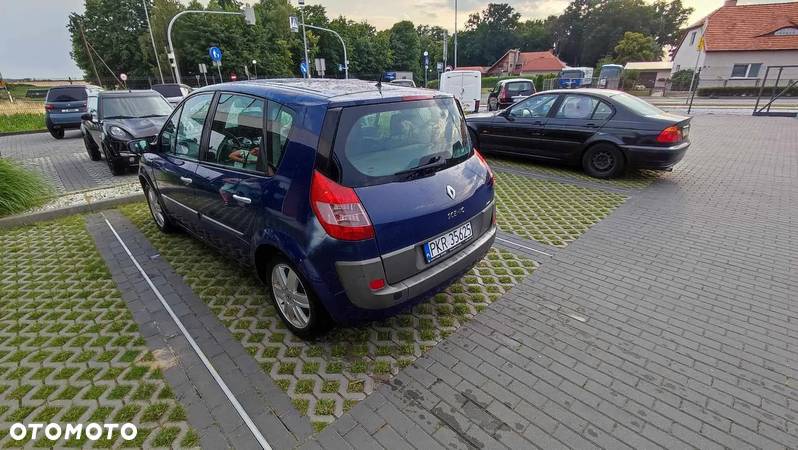 Renault Scenic 1.6 Confort Authentique - 2