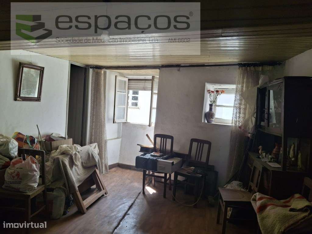 Casa para Restaurar - Grande imagem: 4/10