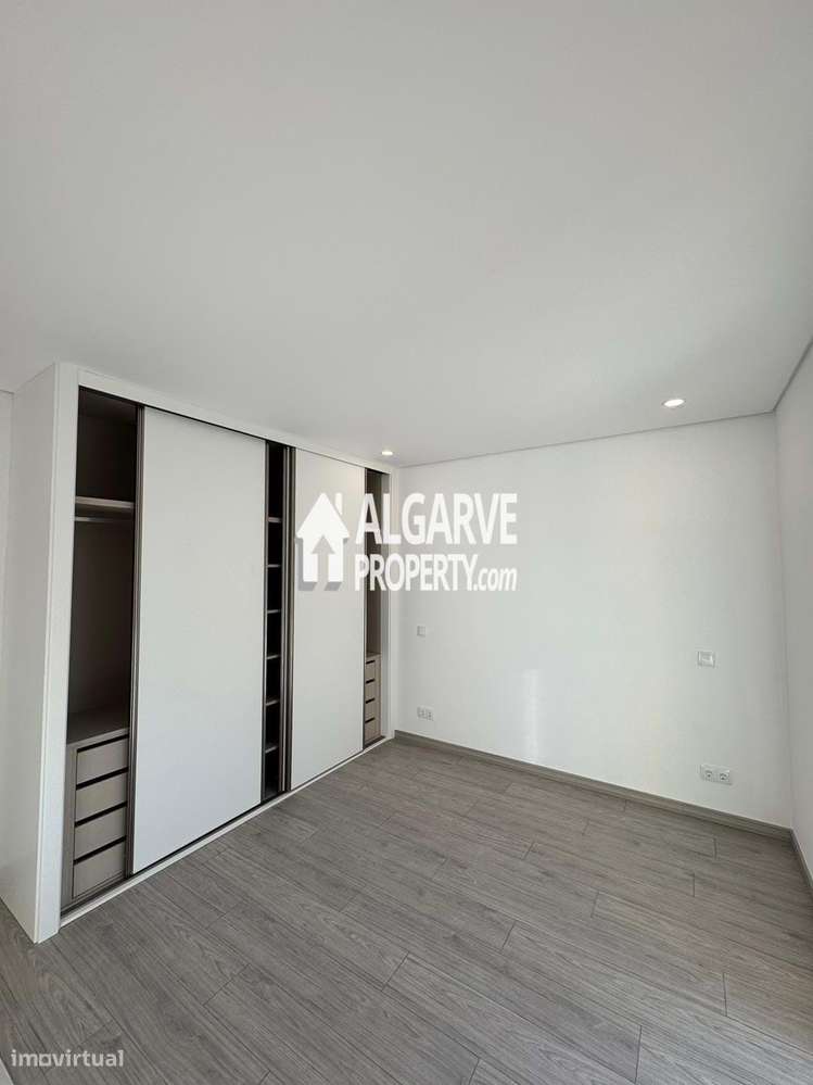 Apartamentos T2 novos para venda em Almancil, Algarve - Grande imagem: 3/15