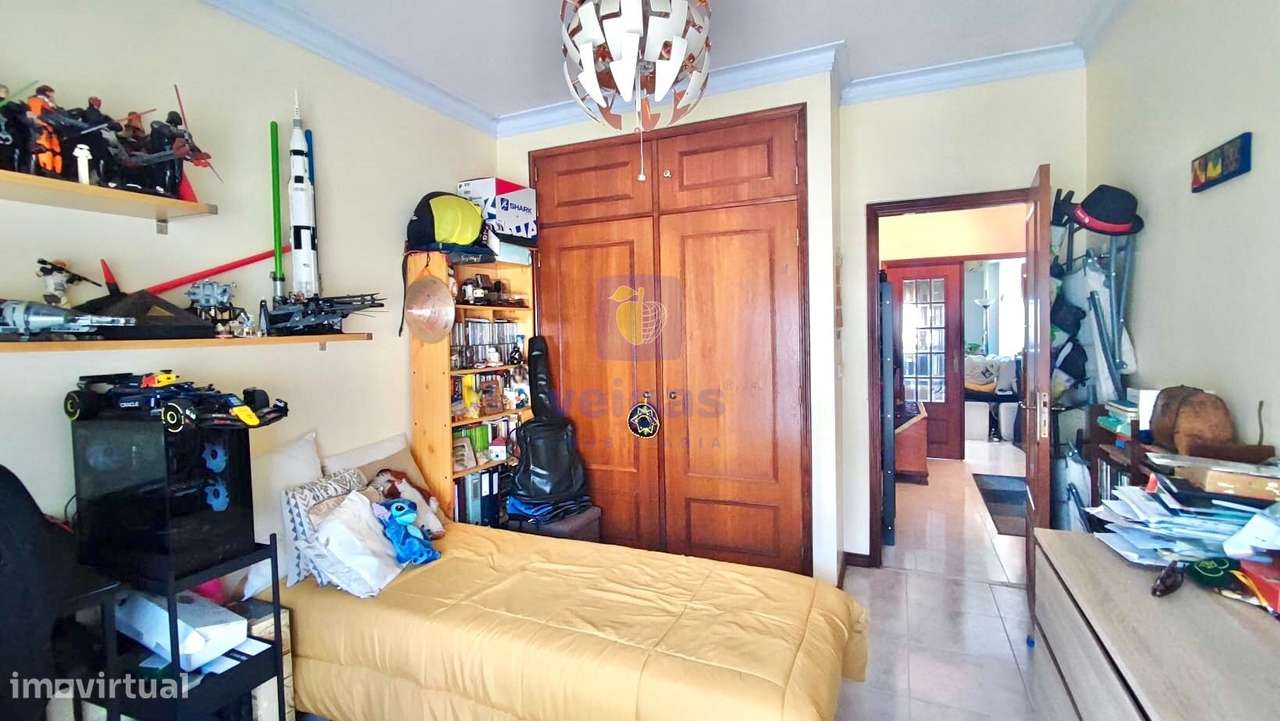 Apartamento T2 com Varanda , Arrecadação e vista Rio em Alverca-9